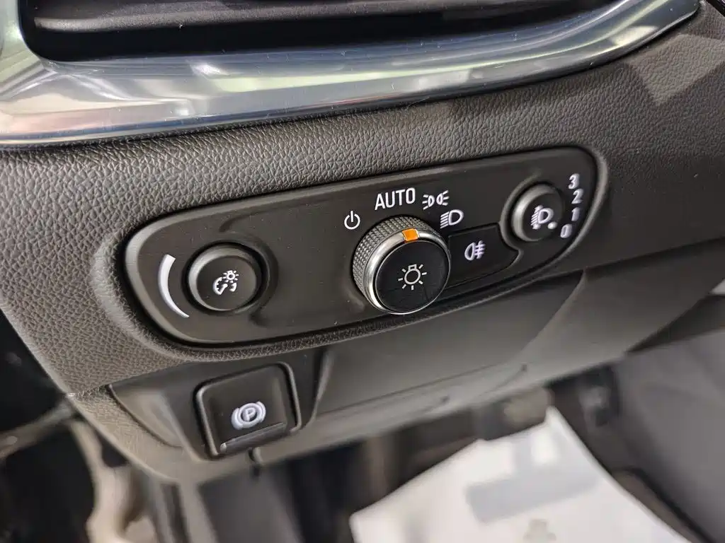 Buick Enclave — миниатюра 20
