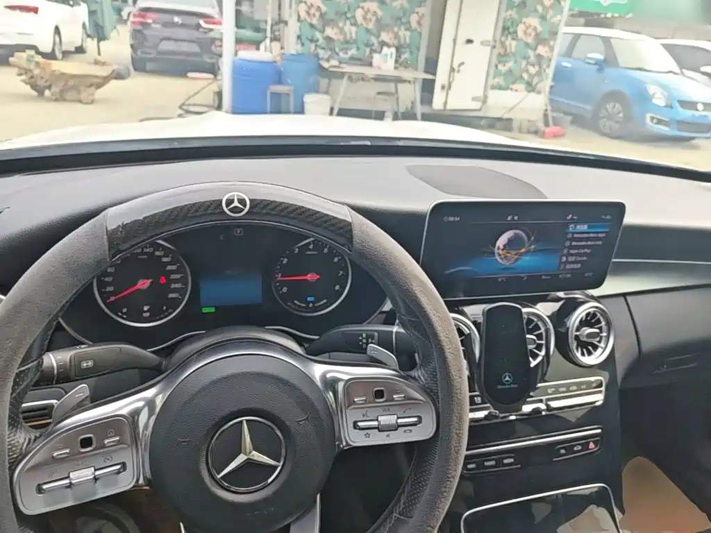 Mercedes-Benz C-Class — миниатюра 10