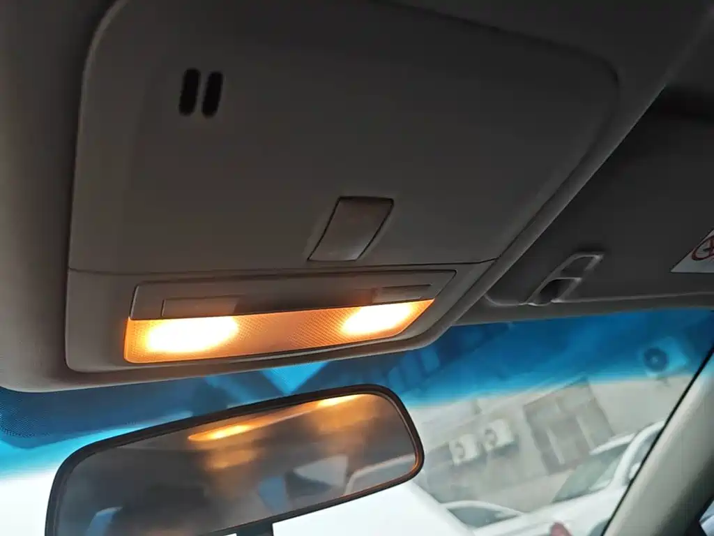 Buick Excelle — миниатюра 18