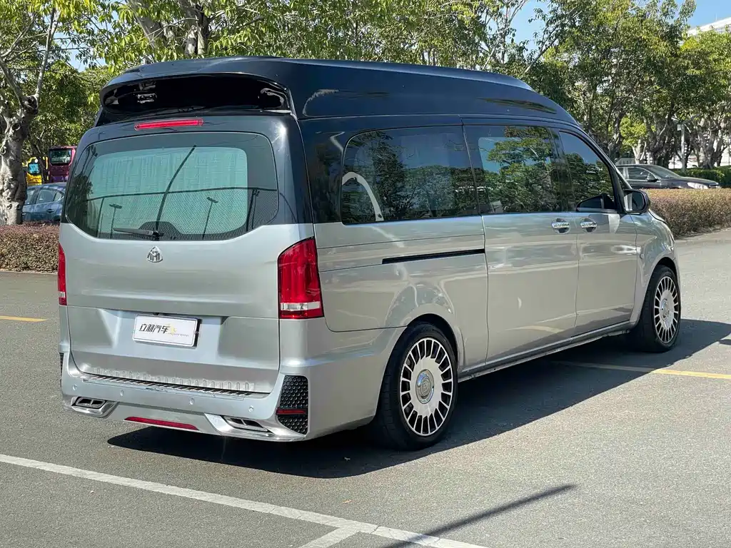 Mercedes-Benz Vito — миниатюра 14