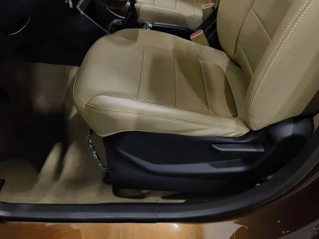 Wuling Hongguang — миниатюра 20