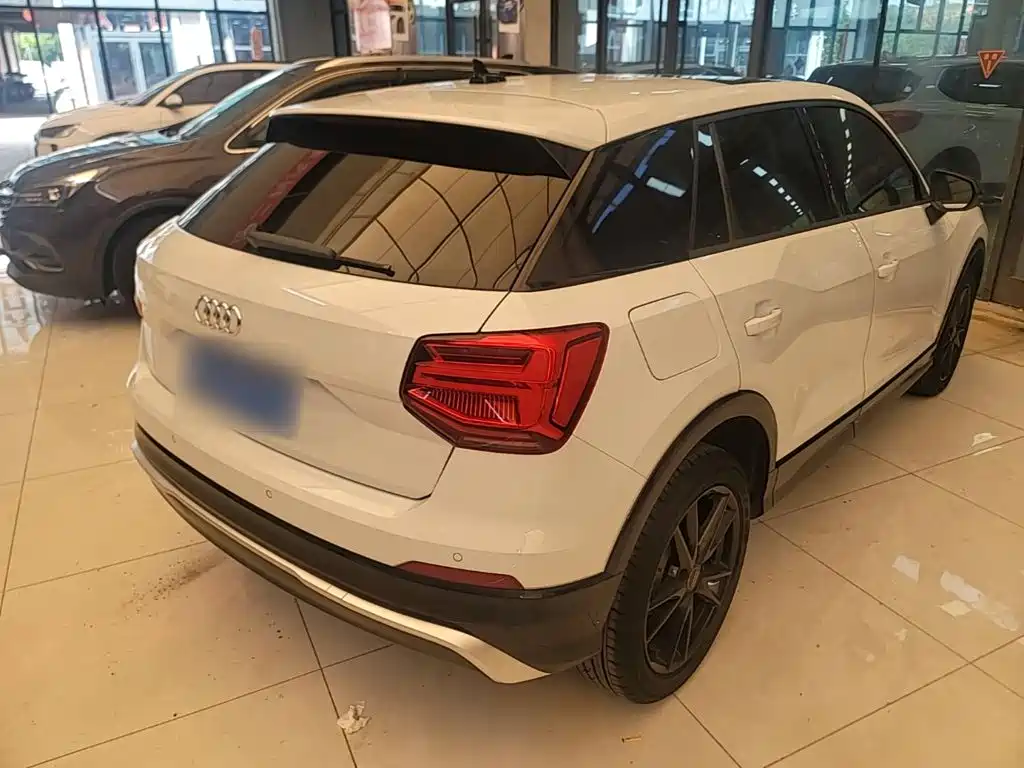 Audi Q2L — миниатюра 7