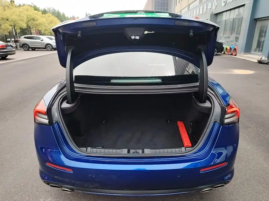 Maserati Ghibli — миниатюра 19
