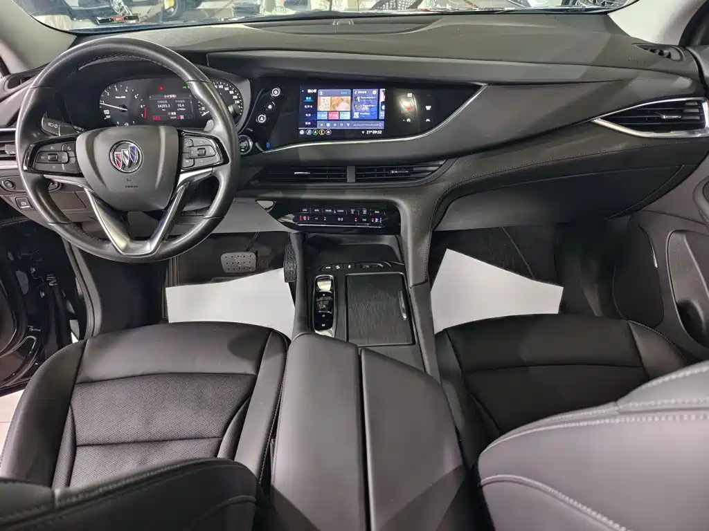 Buick Enclave — миниатюра 22