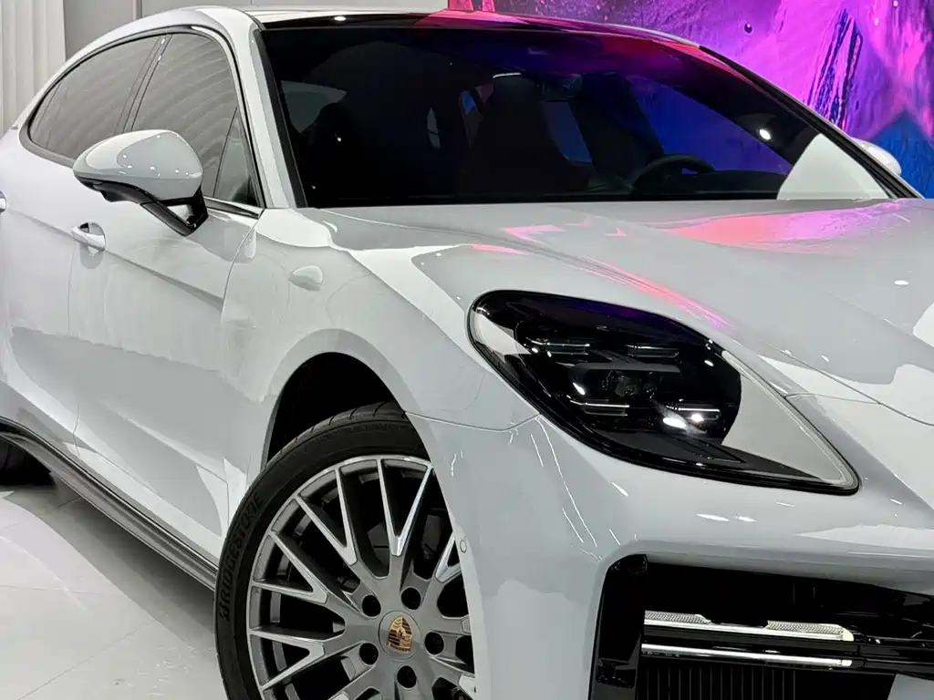 Porsche Panamera — миниатюра 9