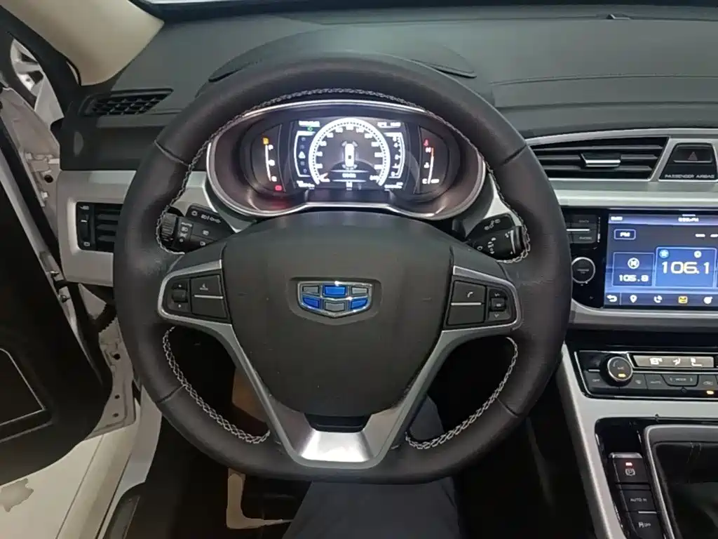 Geely Boyue — миниатюра 11