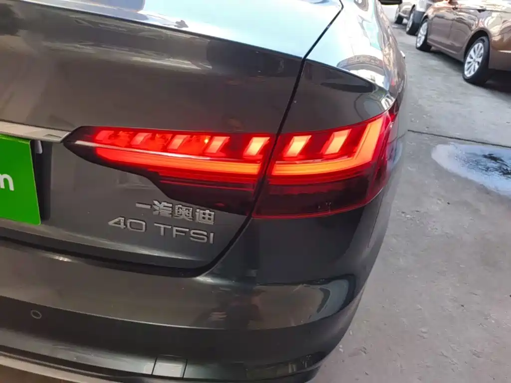 Audi A4L — миниатюра 8