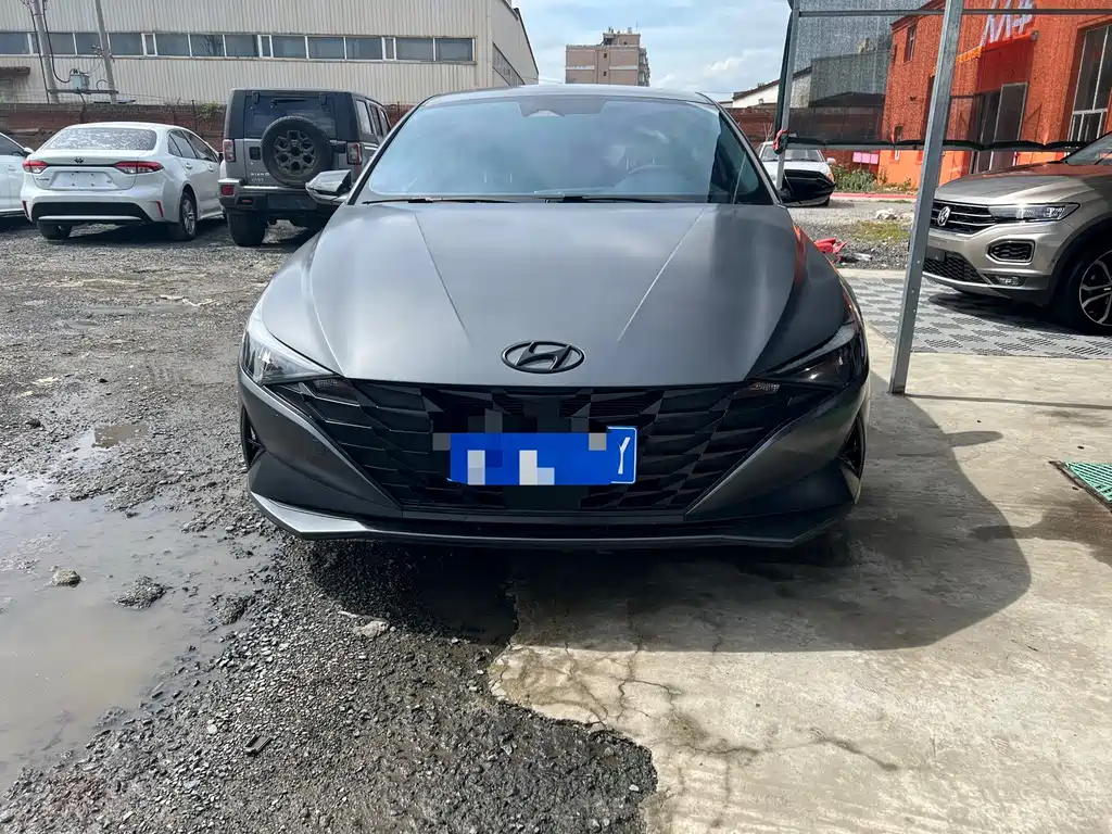 Hyundai Elantra — миниатюра 2