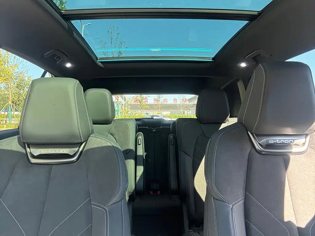 Audi Q5 e-tron — миниатюра 36