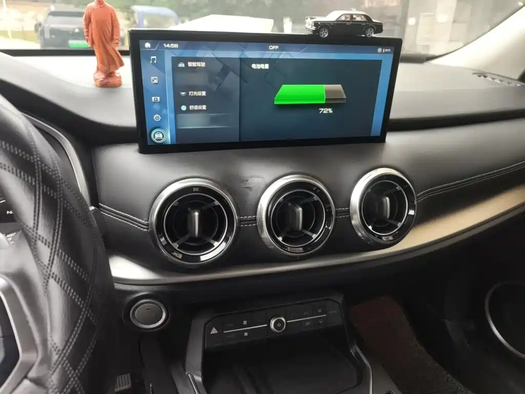 Wey Wey VV6 — миниатюра 6