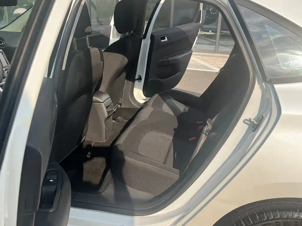 Citroen C4 — миниатюра 7