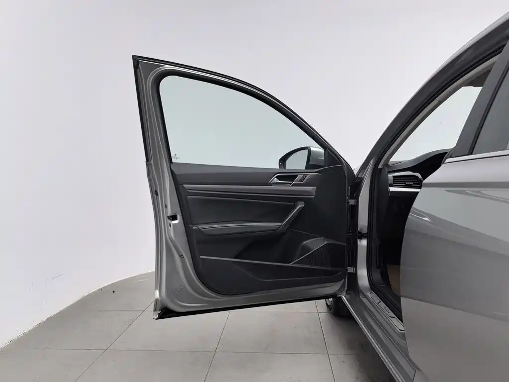 Volkswagen Lavida — миниатюра 8