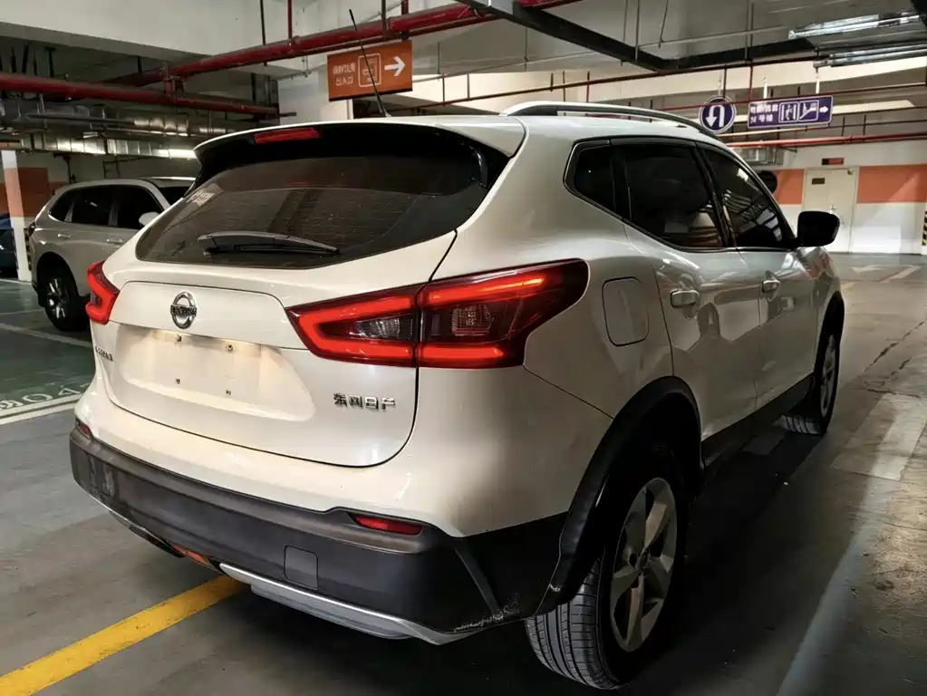 Nissan Qashqai — миниатюра 4