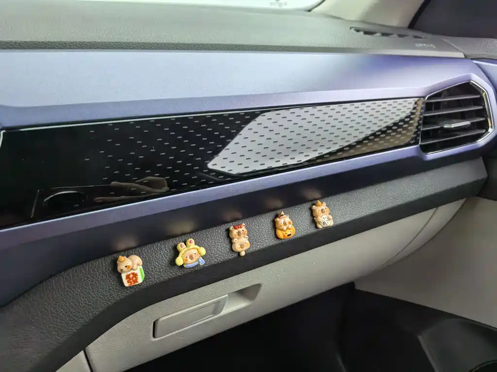 Volkswagen T-Cross — миниатюра 16
