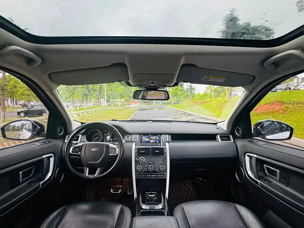 Land Rover Discovery Sport — миниатюра 23