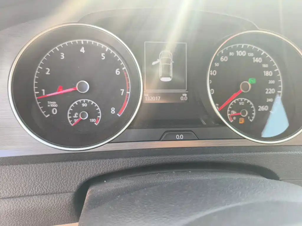 Volkswagen Golf — миниатюра 5