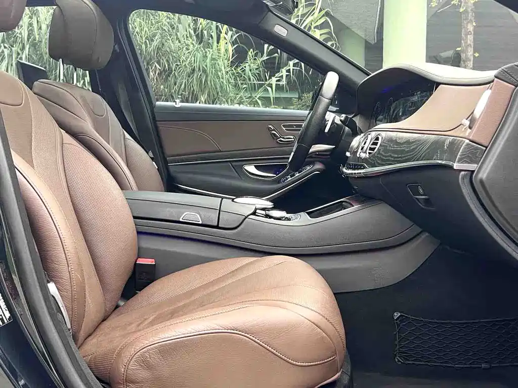Mercedes-Benz S-Class — миниатюра 6