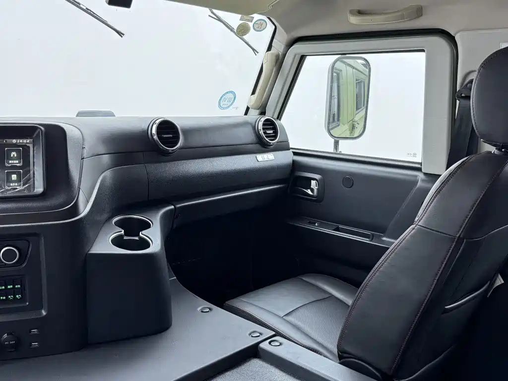 Dongfeng Mengshi M50 — миниатюра 7