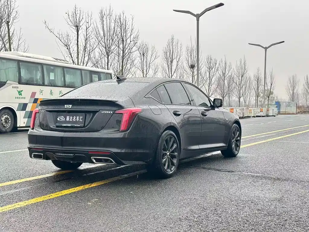 CADILLAC CT5