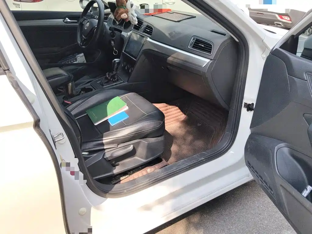 Volkswagen Lamando — миниатюра 19