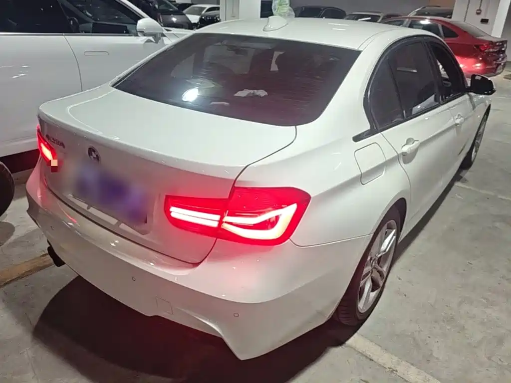 BMW 3 Series — миниатюра 7