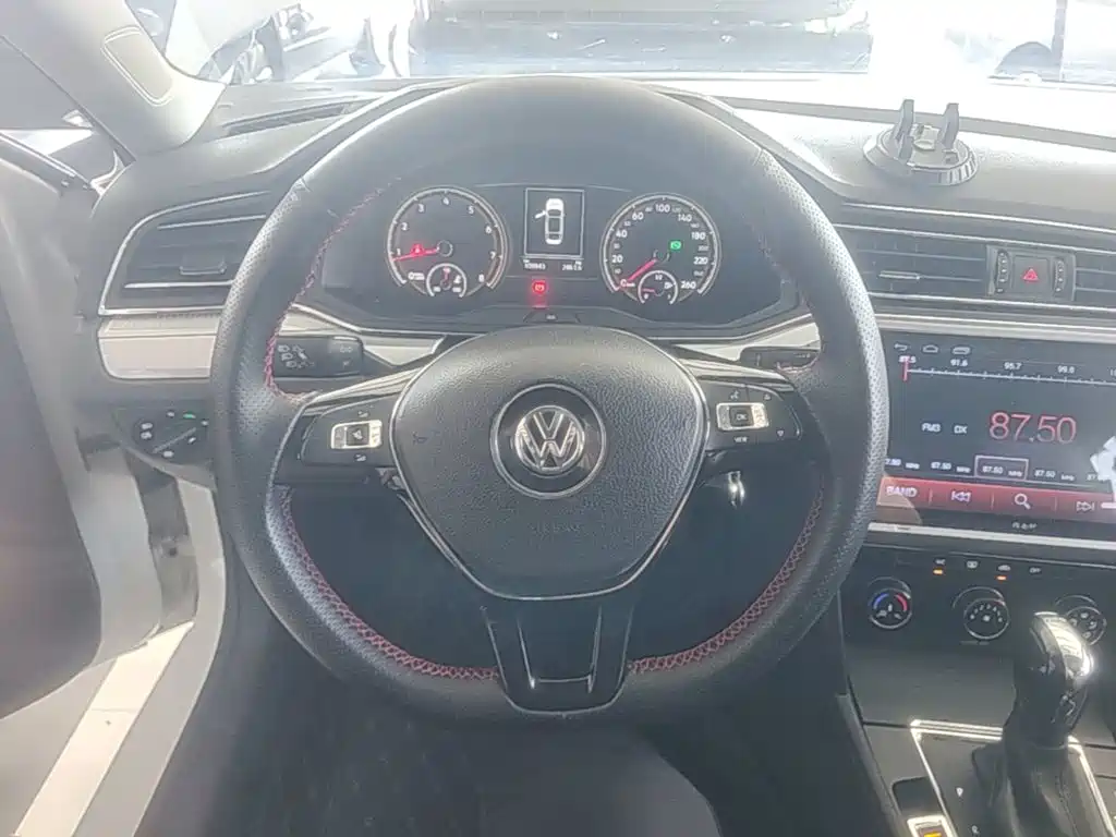 Volkswagen Lamando — миниатюра 11