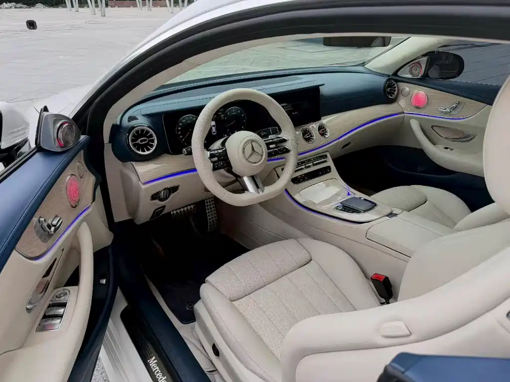 Mercedes-Benz E-Class (Import) — миниатюра 5