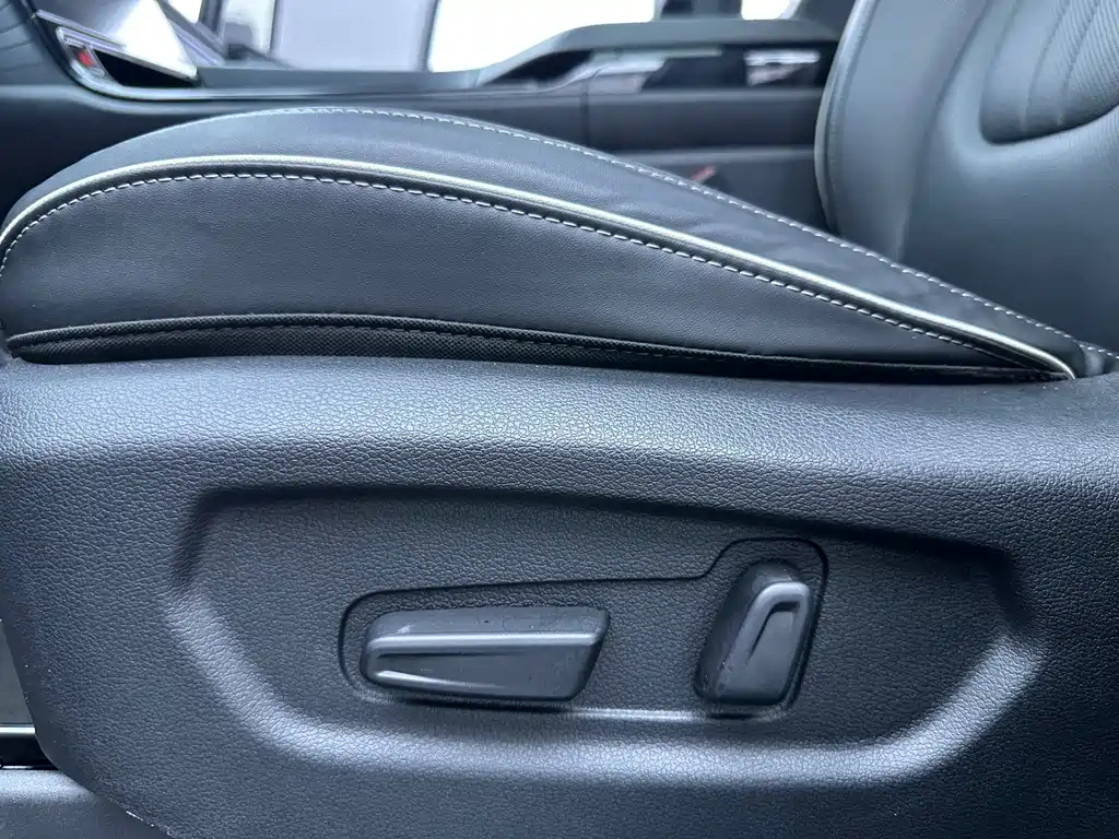 Hyundai Custo — миниатюра 14