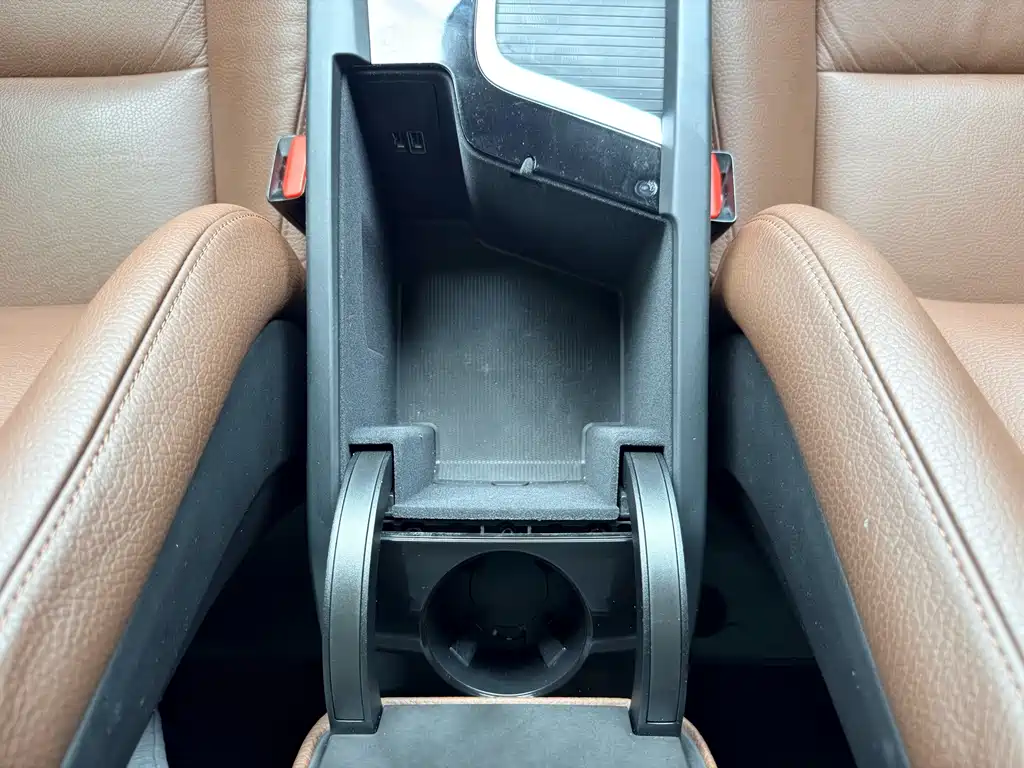 Volvo XC60 — миниатюра 24