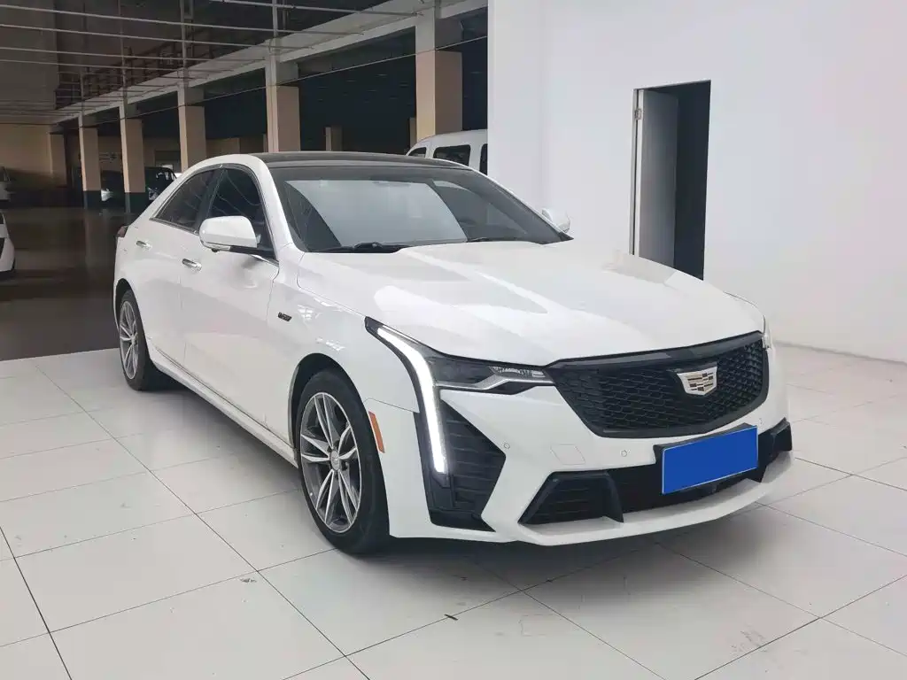 Cadillac CT4 — миниатюра 3