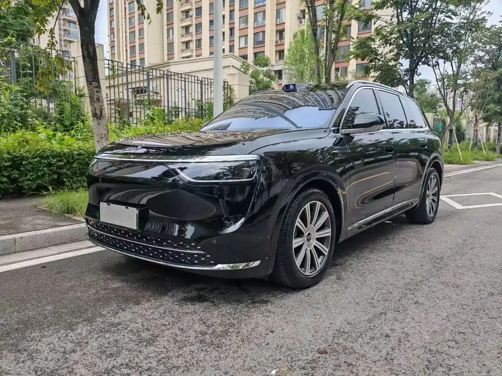AITO Wenjie AITO M8