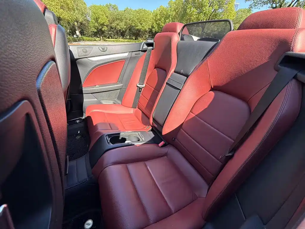 Mercedes-Benz E-Class (Import) — миниатюра 11