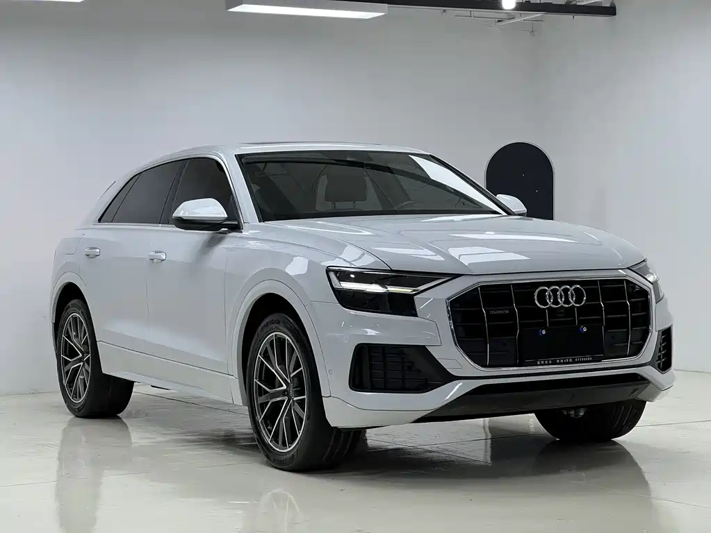 Audi Q8 — миниатюра 3