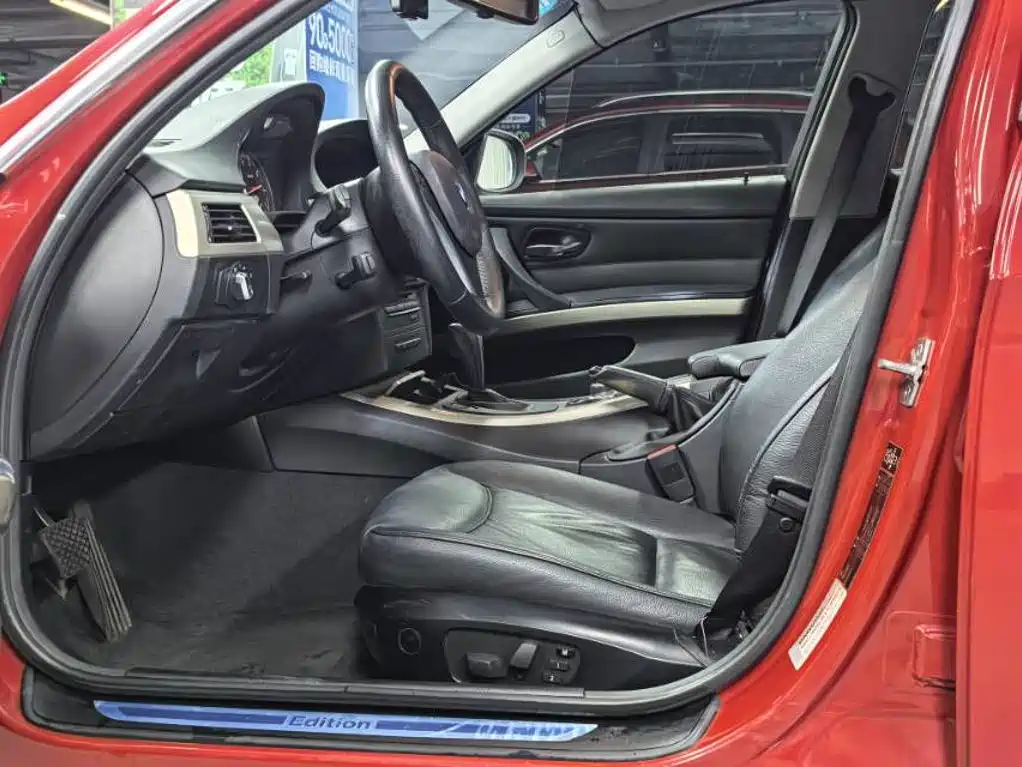 BMW 3 Series — миниатюра 4