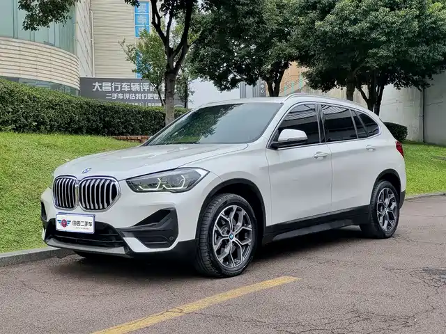 BMW X1 2022
