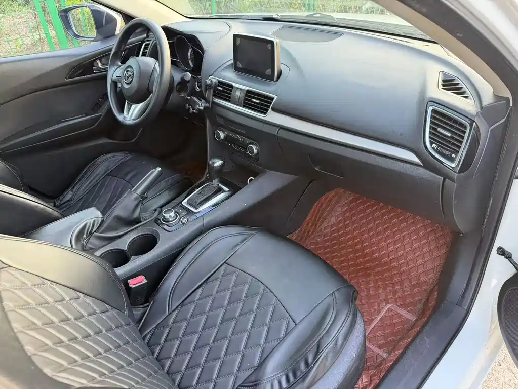 Mazda 3 Axela — миниатюра 10