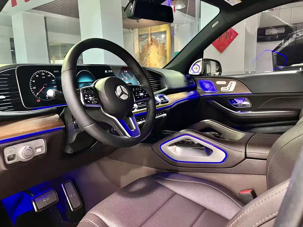 Mercedes-Benz GLS — миниатюра 4