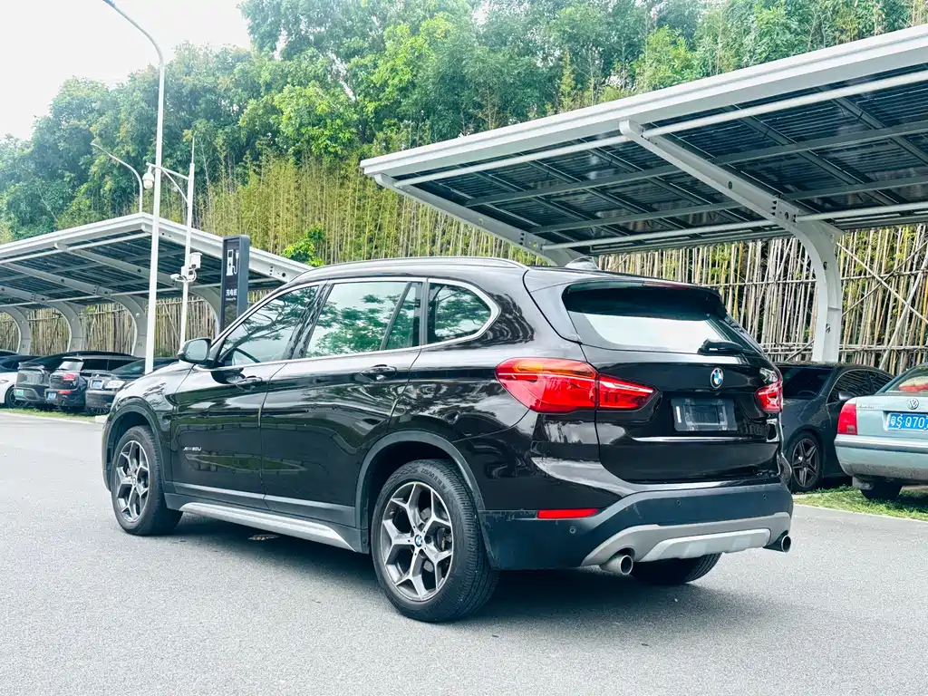 BMW X1 2018 xDrive20Li Premium