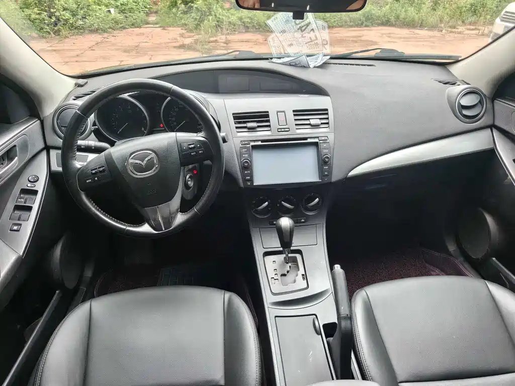 Mazda 3 Xingcheng — миниатюра 5