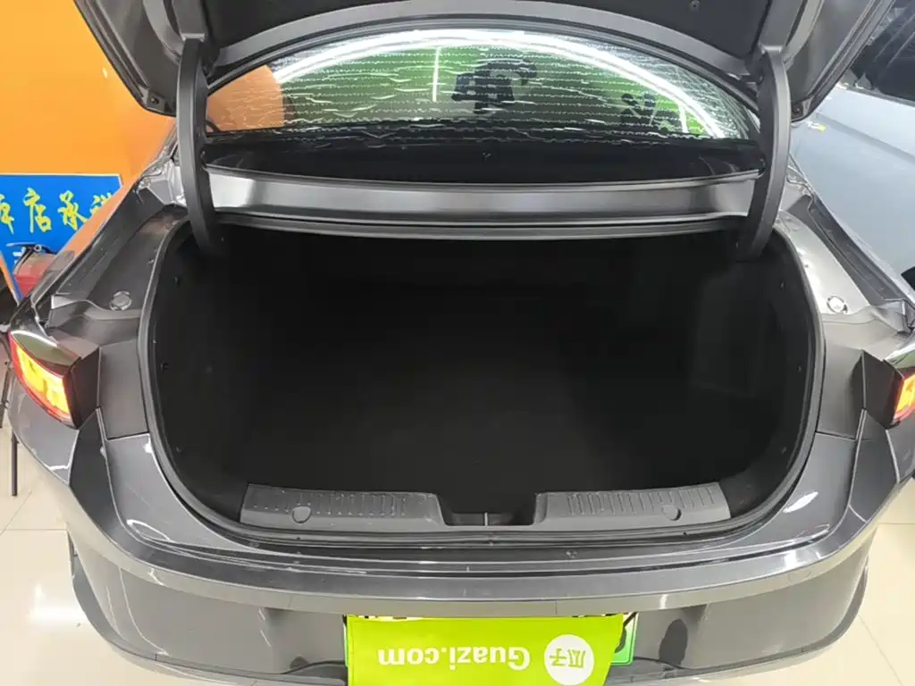 Qiyuan 长安启源A05经典 — миниатюра 19