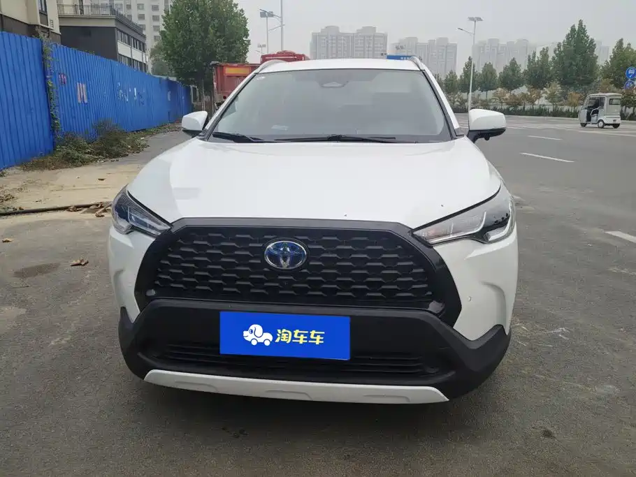 Toyota Corolla Cross — миниатюра 2