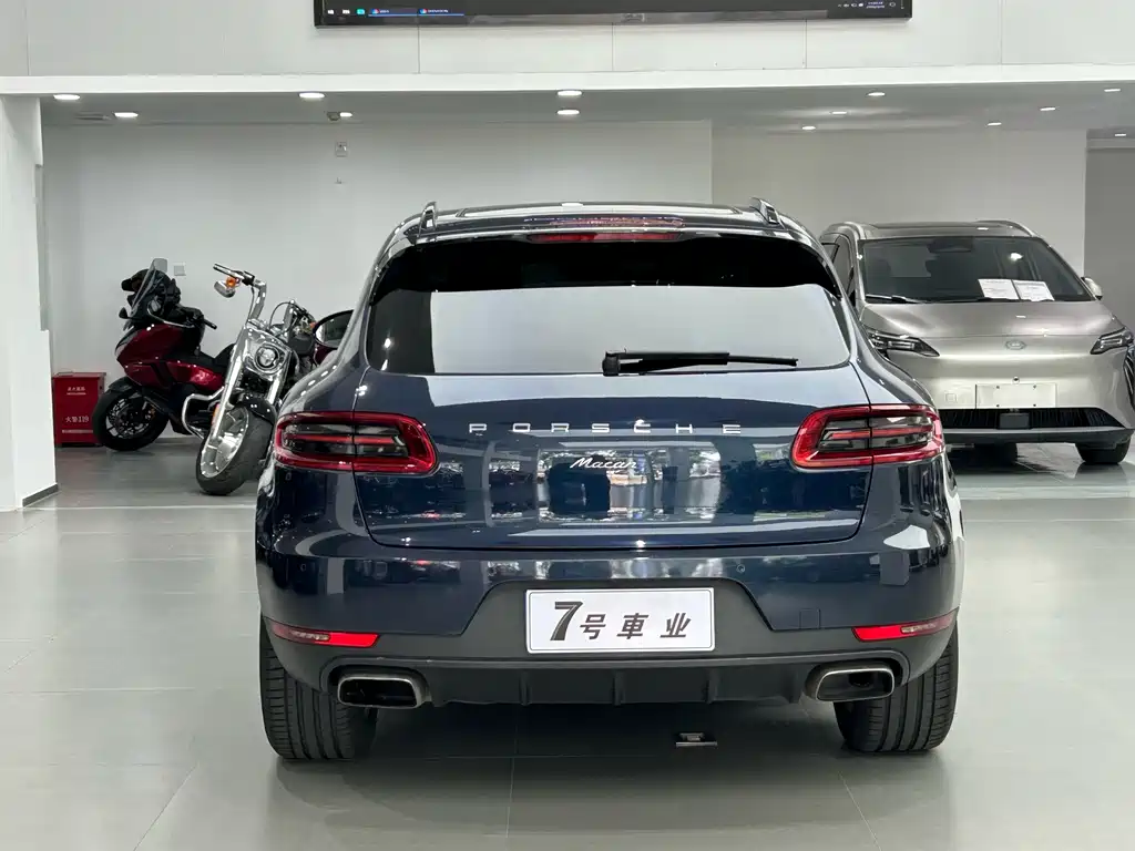 Porsche Macan — миниатюра 17