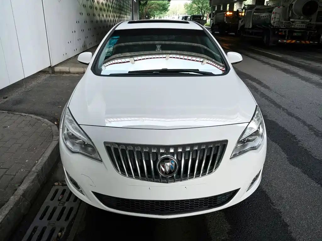 Buick Excelle — миниатюра 4