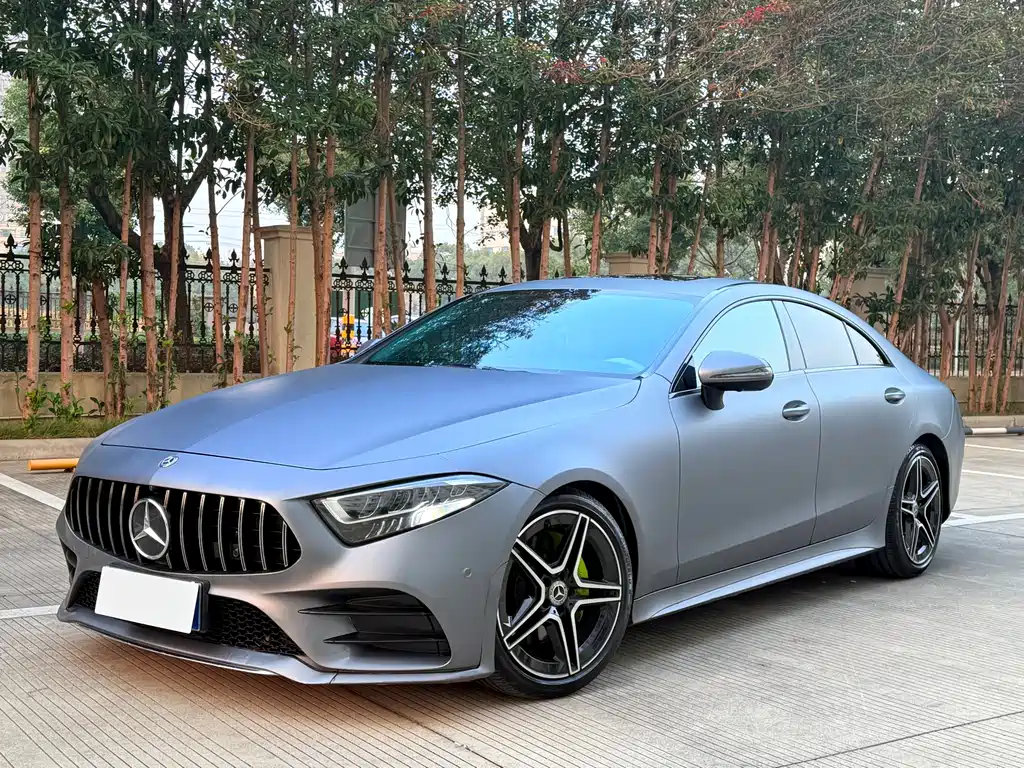 MERCEDES-BENZ CLS