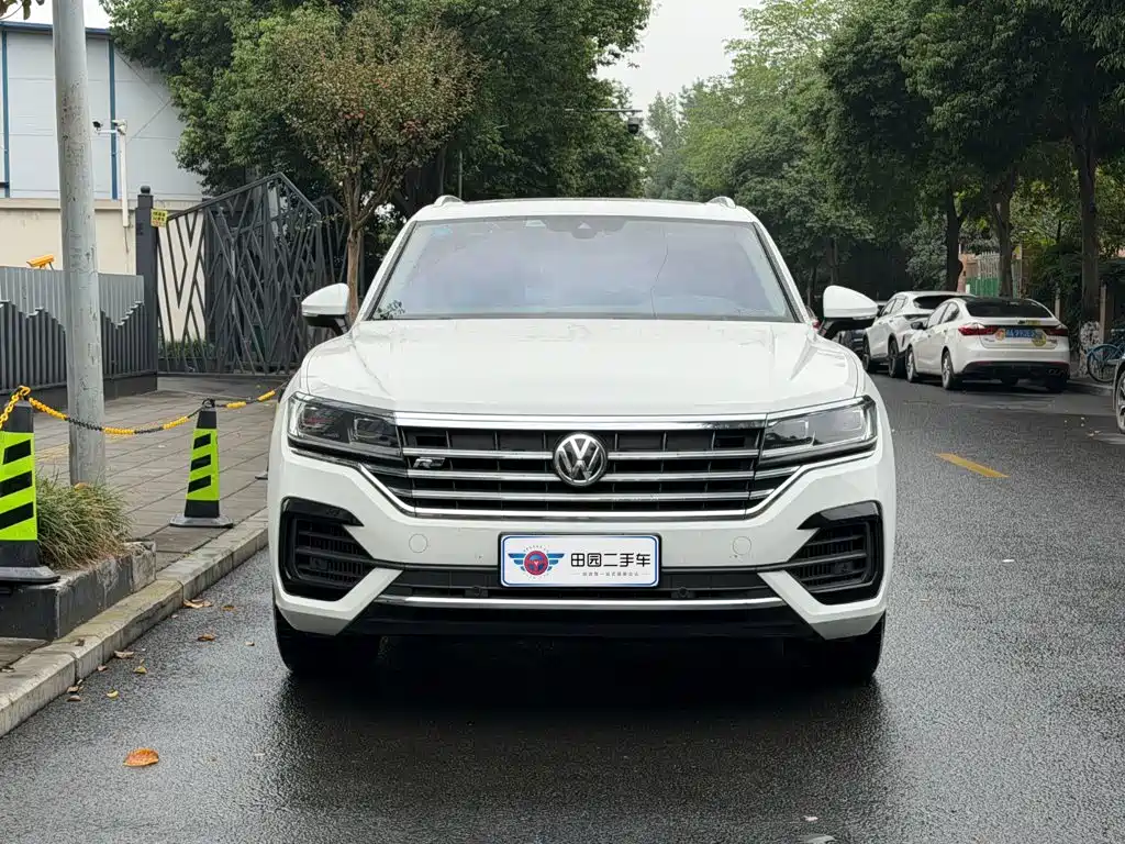 Volkswagen Touareg — миниатюра 2