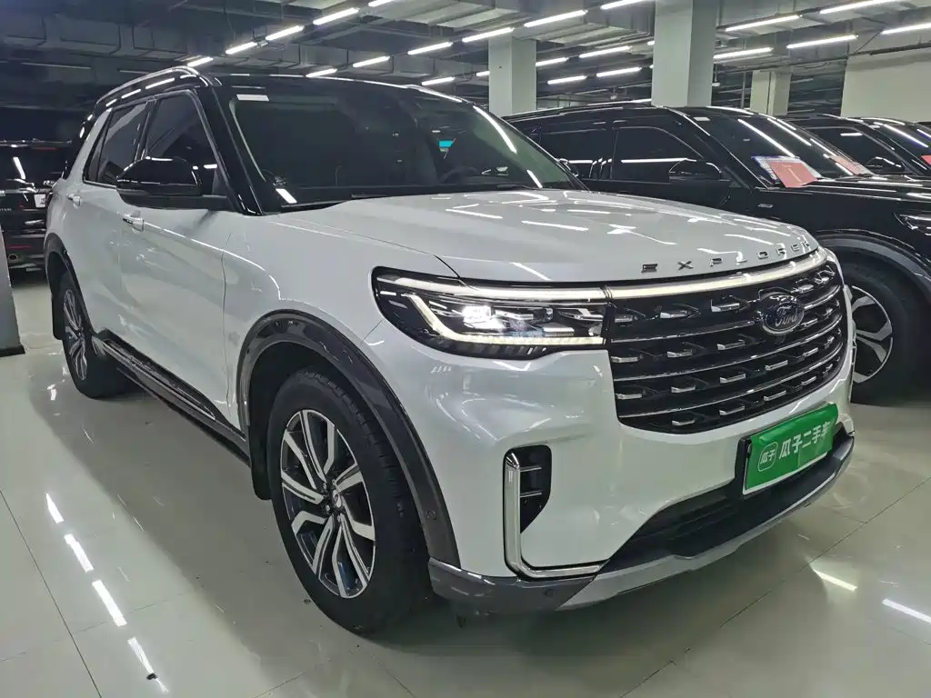 Ford Explorer — миниатюра 7