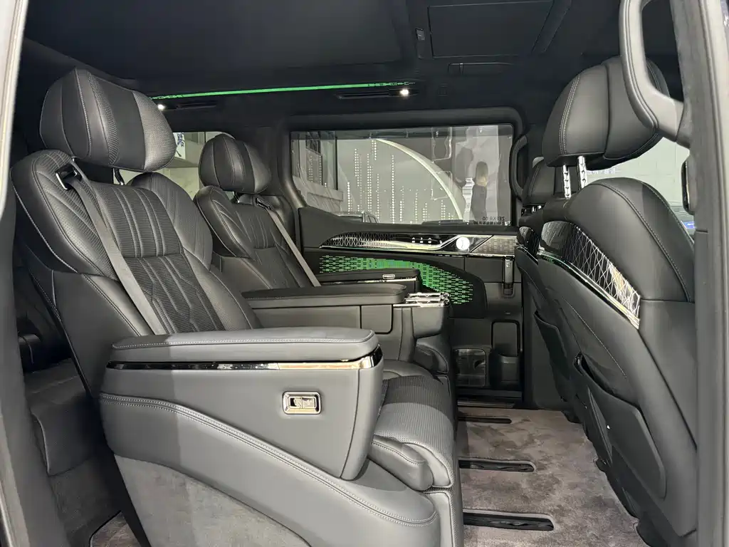 ZEEKR EXTREME KRYPTON 009