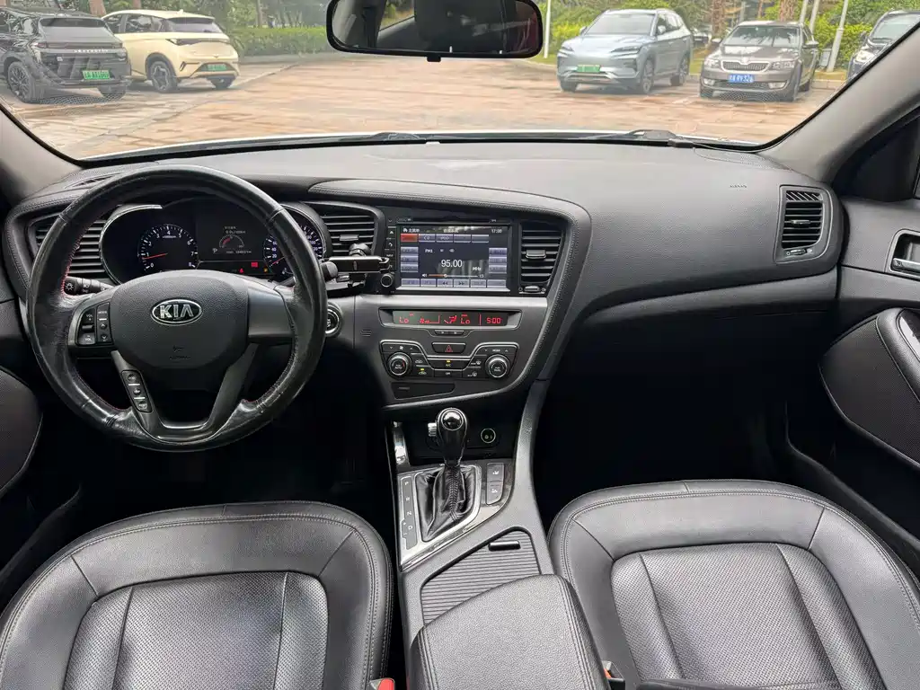 Kia K5 — миниатюра 8