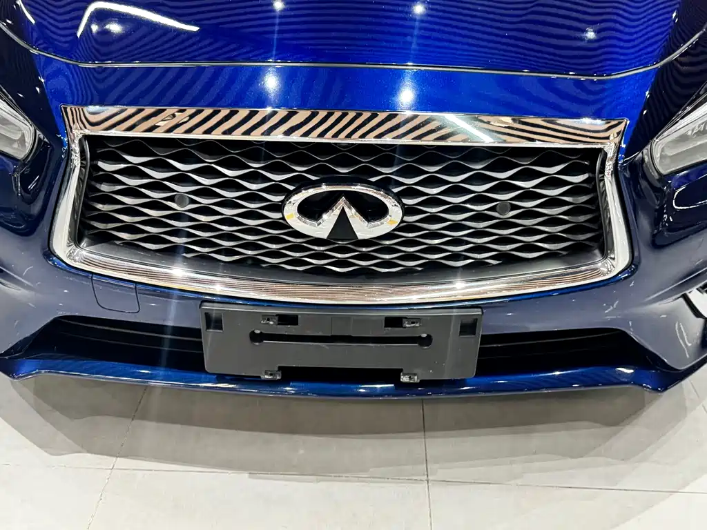 Infiniti Q50L — миниатюра 11