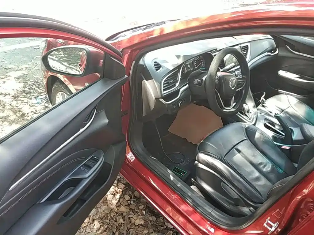 Buick Excelle — миниатюра 16